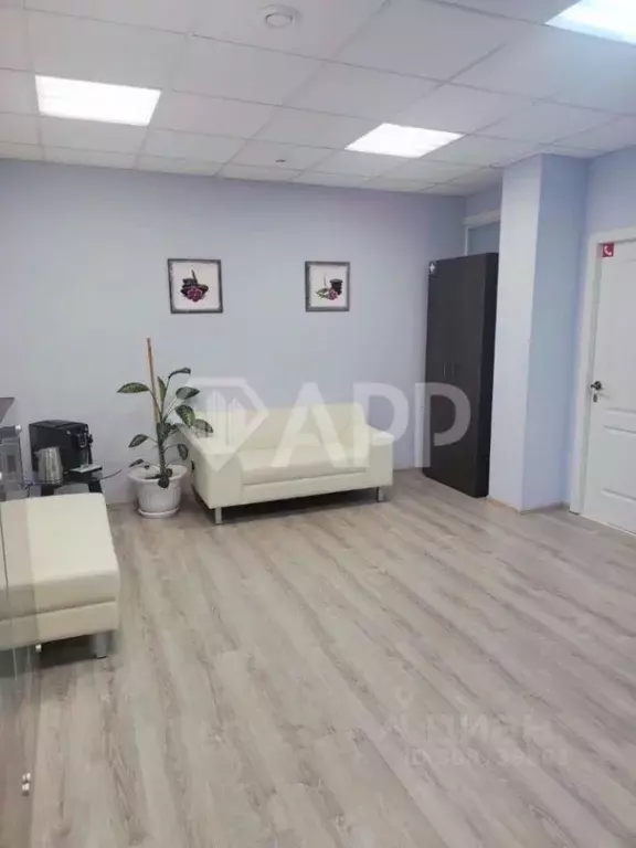 Офис в Удмуртия, Ижевск Автозаводская ул., 7 (658 м) - Фото 1