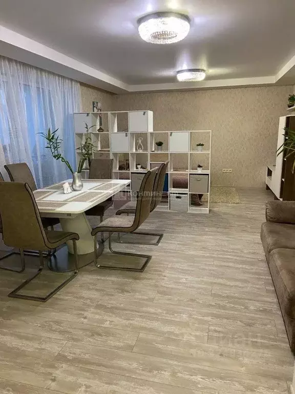 3-к кв. Владимирская область, Владимир Коммунар мкр, Центральная ул., ... - Фото 2