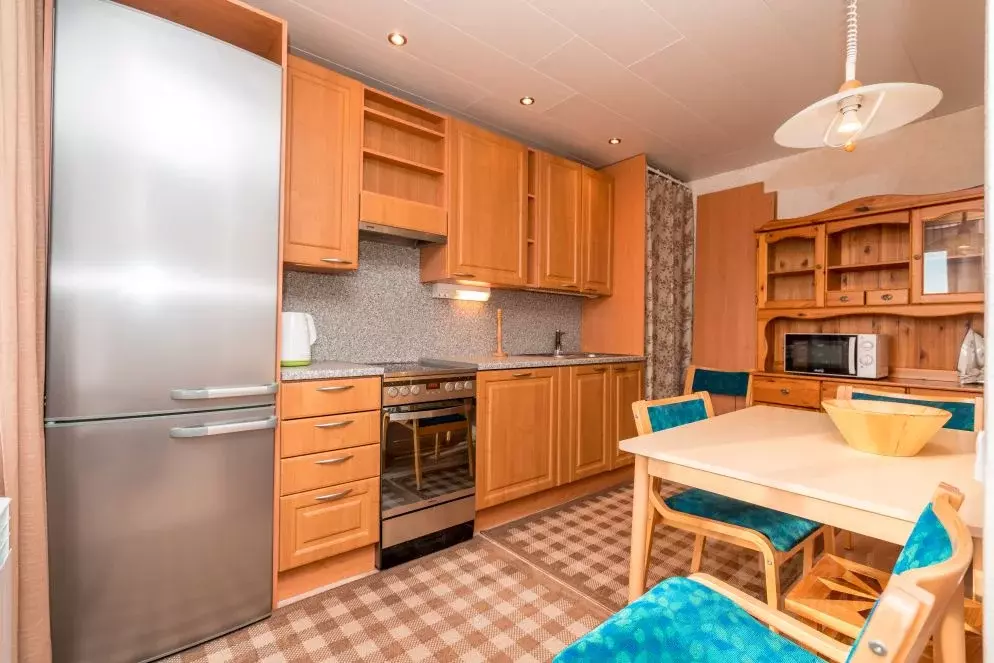 2-к кв. Карелия, Сортавала ул. Дружбы Народов, 5 (60.0 м) - Фото 0