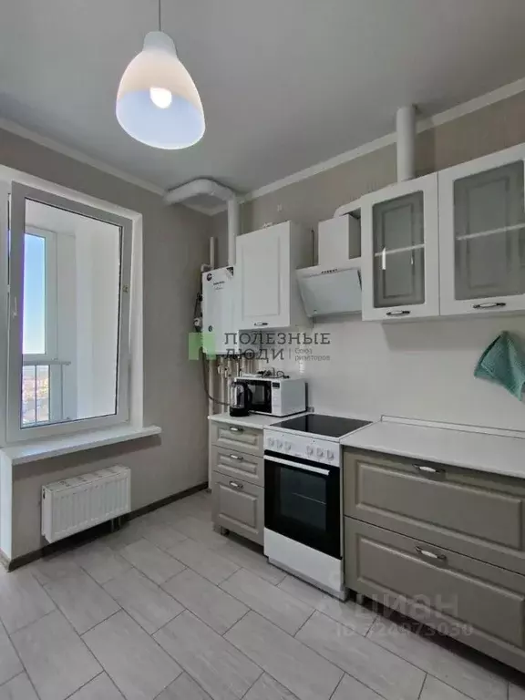 1-к кв. Астраханская область, Астрахань ул. Ахшарумова, 27А (38.0 м) - Фото 1