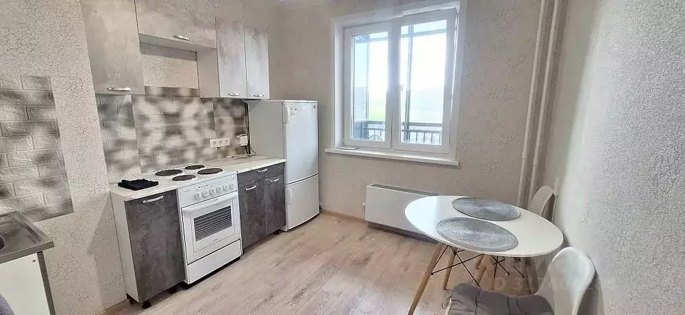 1-к кв. Красноярский край, Красноярск ул. Апрельская, 4А (43.6 м) - Фото 0