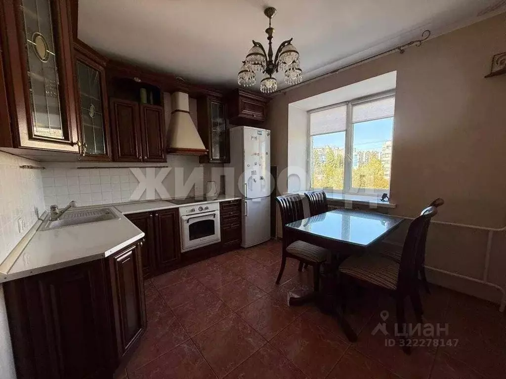 3-к кв. Белгородская область, Белгород просп. Ватутина, 22б (75.6 м) - Фото 2