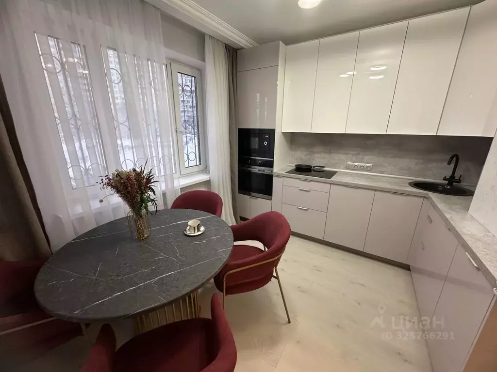 3-к кв. Москва ул. Барышиха, 50 (74.0 м) - Фото 1