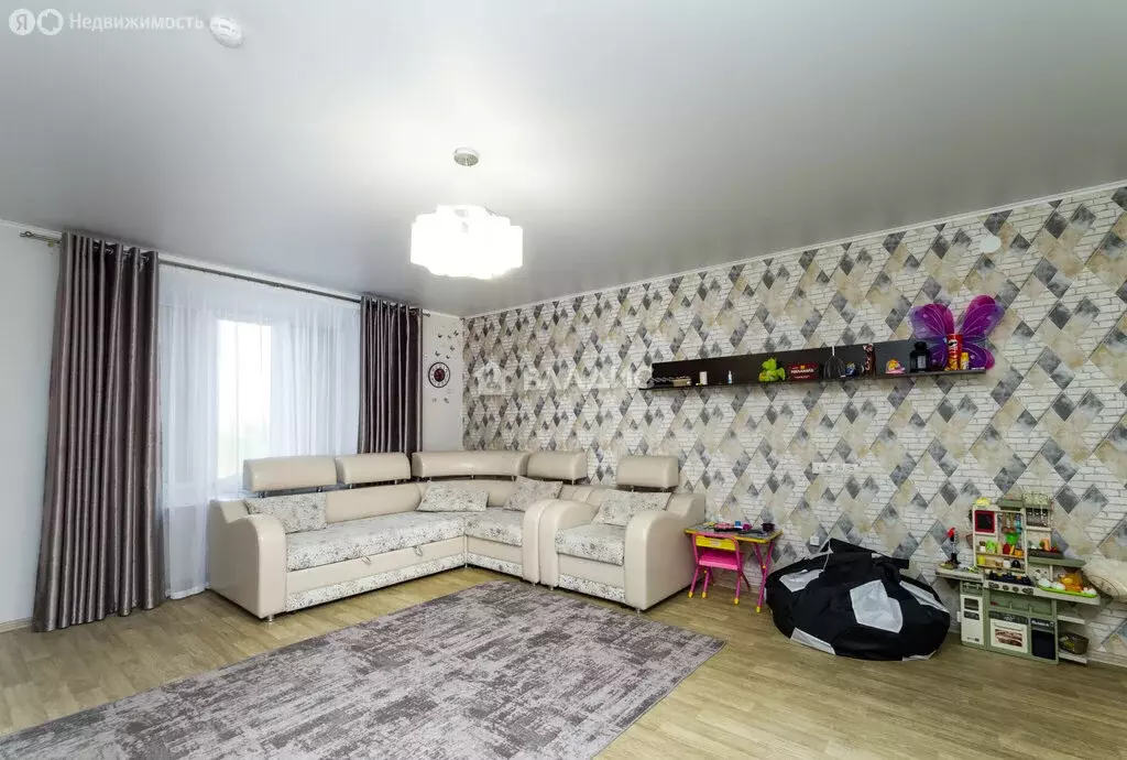2-комнатная квартира: Тобольск, микрорайон 7А, 27А (90.5 м) - Фото 1