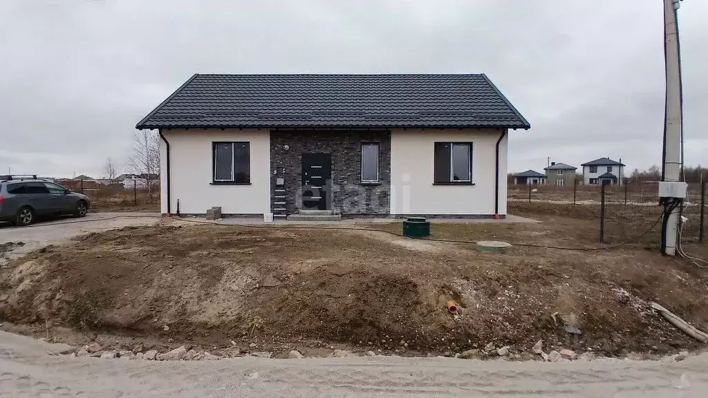 Дом в Калининградская область, Гурьевский муниципальный округ, пос. ... - Фото 0