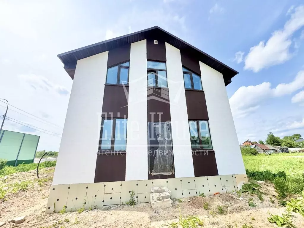 Дом в Калужская область, Калуга городской округ, д. Чижовка  (120 м) - Фото 0
