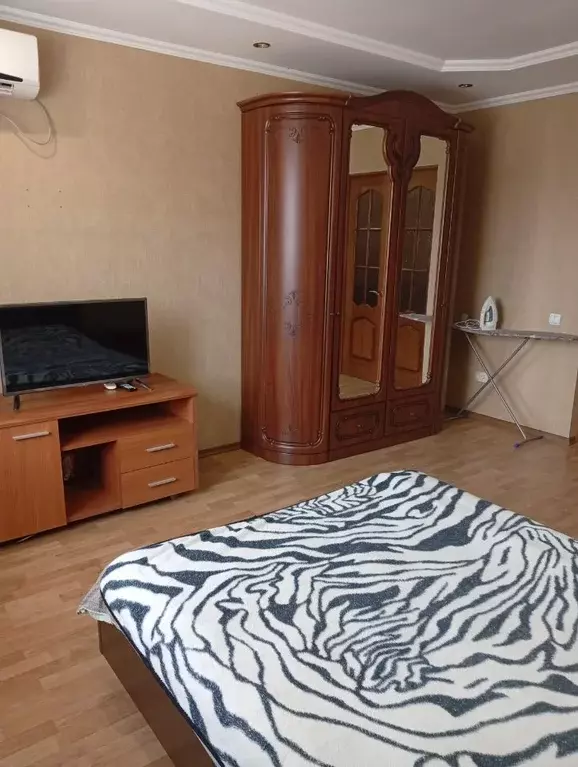 2-к кв. Краснодарский край, Горячий Ключ ул. Ленина, 141А (55.0 м) - Фото 0
