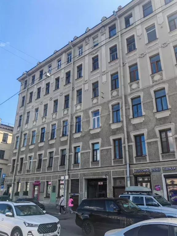 Комната 12,9 м в 3-к., 1/6 эт. - Фото 1