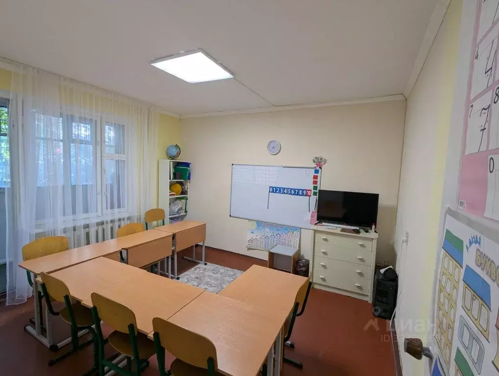 Офис в Севастополь просп. Октябрьской Революции, 22/5 (14 м) - Фото 2
