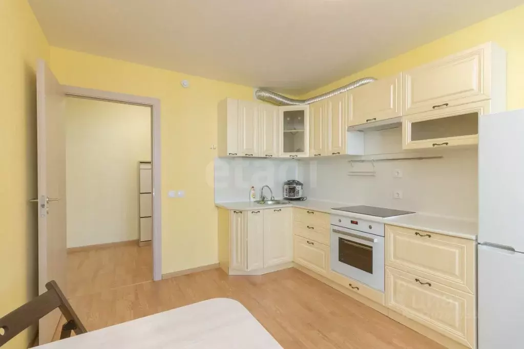 3-к кв. Карелия, Петрозаводск ул. Генерала Судакова, 11 (56.0 м) - Фото 0