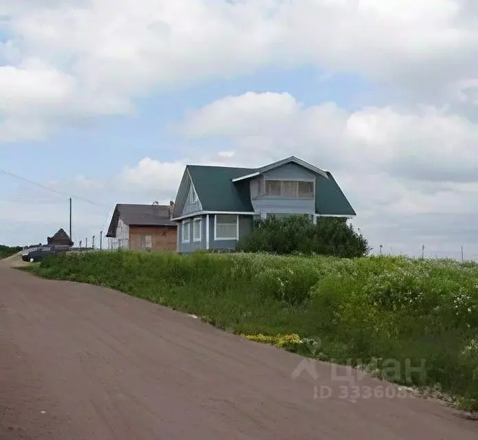 Участок в Ленинградская область, Гатчинский муниципальный округ, д. ... - Фото 1