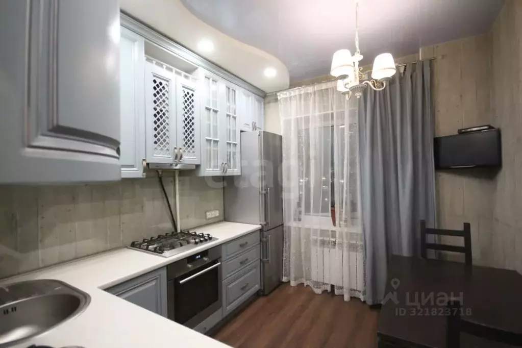 3-к кв. Ямало-Ненецкий АО, Новый Уренгой Юбилейный мкр, 3/5 (67.5 м) - Фото 1