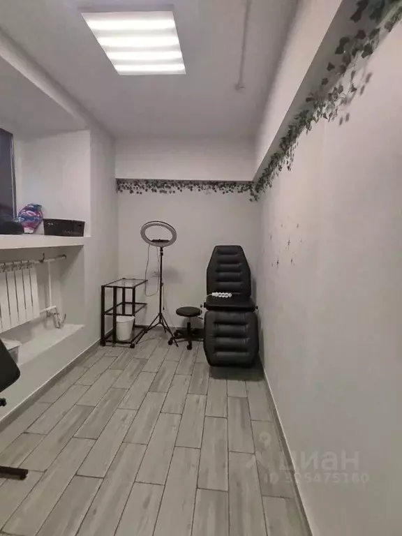 Офис в Москва ул. Маршала Конева, 8К1 (45 м) - Фото 1