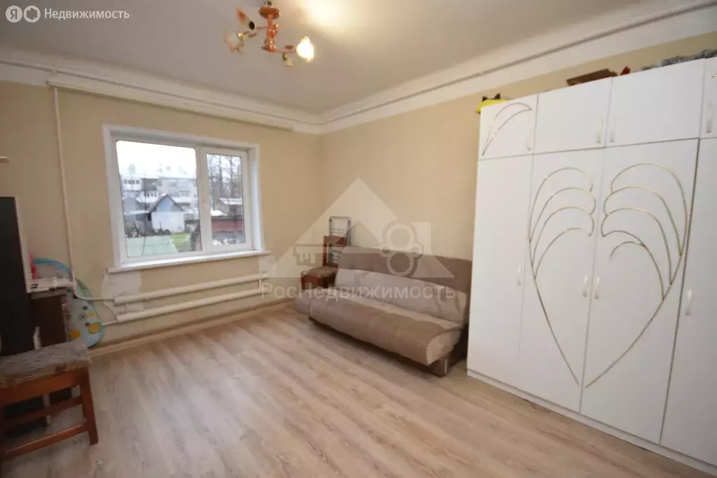 3-комнатная квартира: Кольчугино, улица 6-я Линия Ленинского поселка, ... - Фото 2