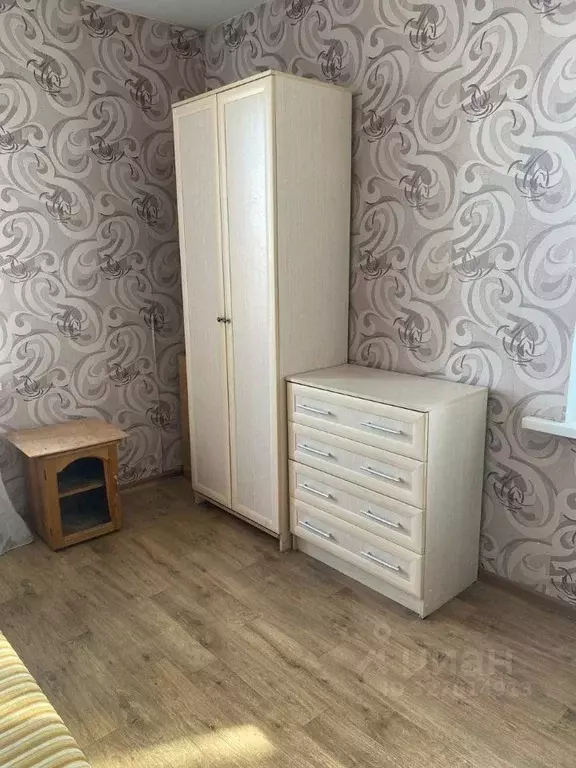 Комната Саратовская область, Саратов просп. Энтузиастов, 30 (15.0 м) - Фото 1