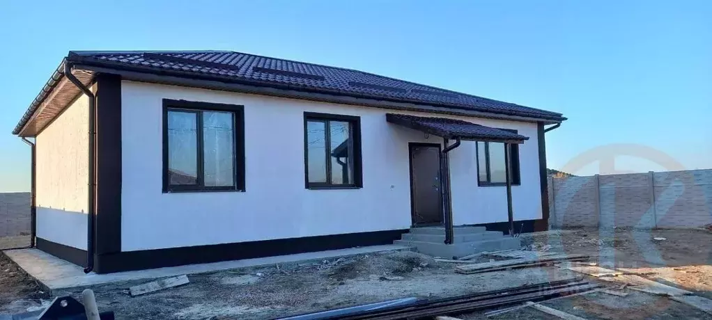 Дом в Крым, Симферопольский район, Трудовское с/пос, с. Строгоновка ... - Фото 2