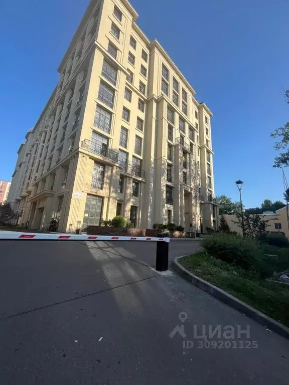 Гараж в Санкт-Петербург Московский просп., 72к2 (27 м) - Фото 0