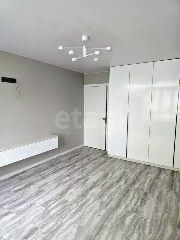 3-к кв. Вологодская область, Вологда Ленинградская ул., 108 (92.2 м) - Фото 1