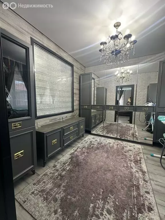 Дом в Краснодар, Греческий бульвар, 1к32 (181 м) - Фото 1