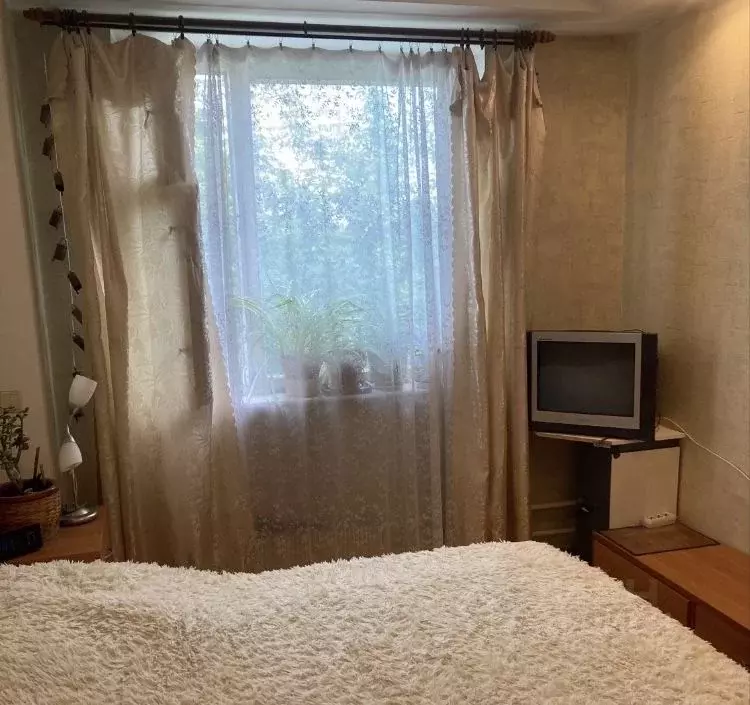 Комната Москва Луганская ул., 3К2 - Фото 2