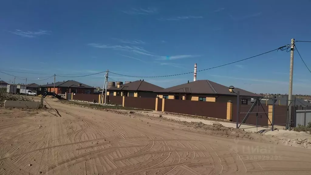 Участок в Саратовская область, Саратов Солнечный-2 жилрайон, 8-й мкр,  ... - Фото 1