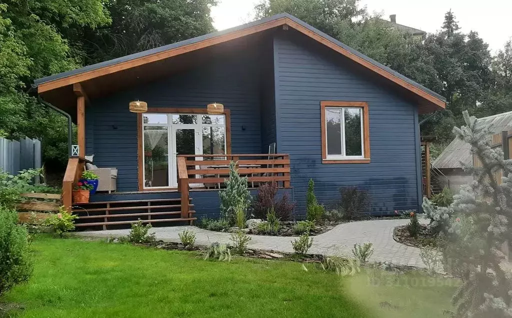 Дом в Брянская область, Брянск ул. Луначарского, 55 (66 м) - Фото 1