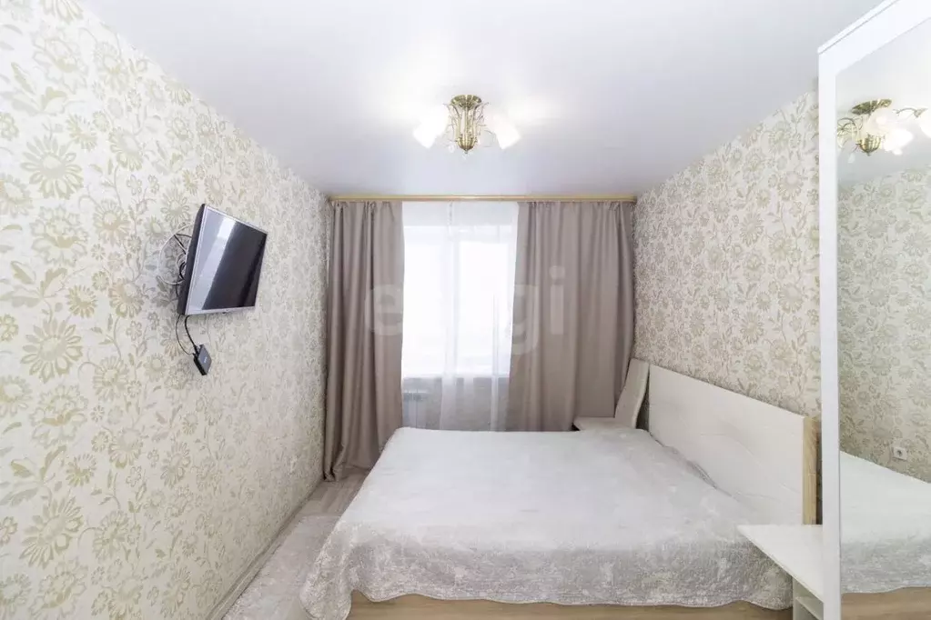 2-к кв. Тюменская область, Тюмень Депутатская ул., 112 (55.0 м) - Фото 1