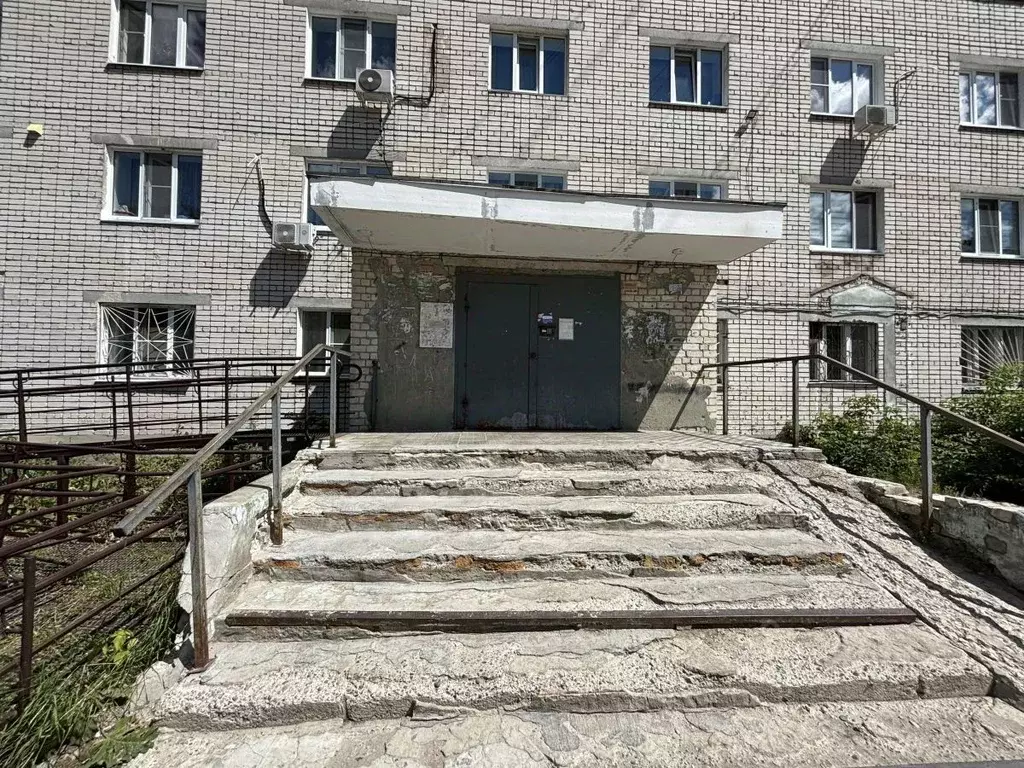 Комната Нижегородская область, Дзержинск ул. Чапаева, 72 (13.9 м) - Фото 1