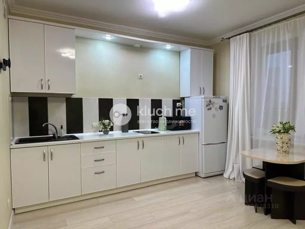 Студия Татарстан, Казань ул. Родины, 26Е (29.0 м) - Фото 1