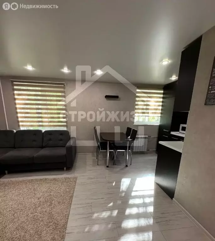 2-комнатная квартира: Екатеринбург, Уральская улица, 66к3 (44 м) - Фото 1