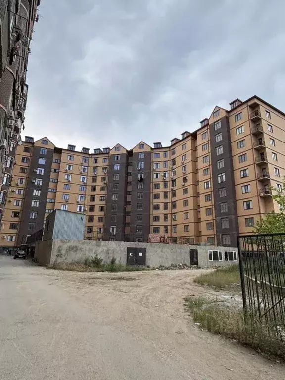 1-к кв. Дагестан, Махачкала ул. Магарамкентская, 44 (60.0 м) - Фото 0