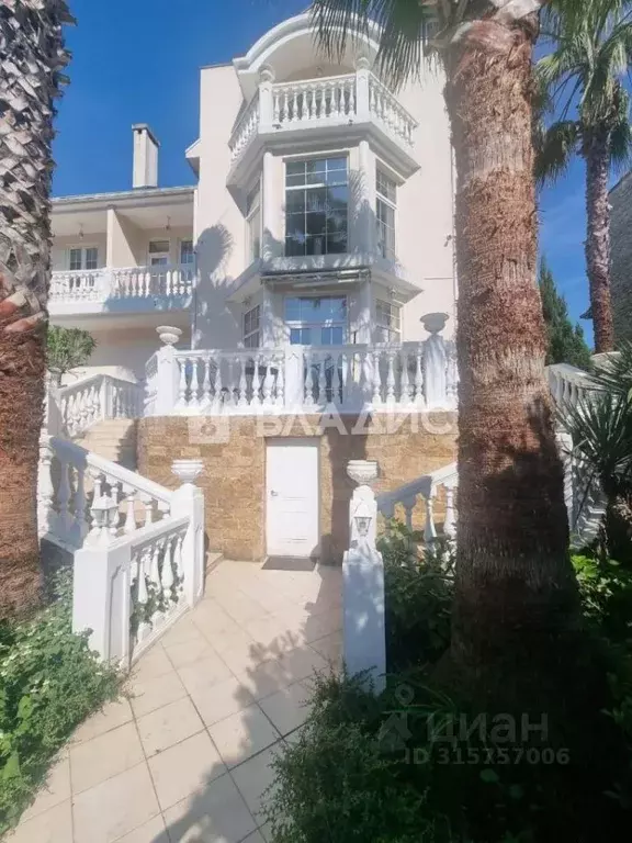 Дом в Краснодарский край, Сочи ул. Полтавская, 31 (437 м) - Фото 0