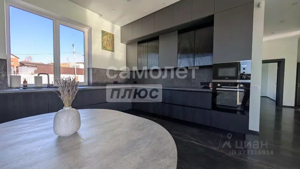 Коттедж в Иркутская область, Иркутский муниципальный округ, Маркова рп ... - Фото 1