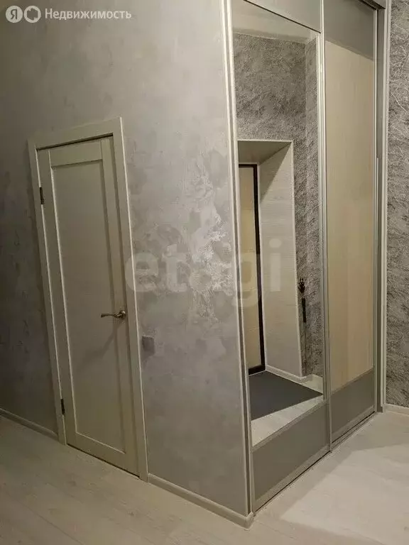 1-комнатная квартира: Миасс, улица Романенко, 87 (32 м) - Фото 1