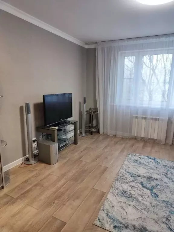 2-к кв. Москва Домодедовская ул., 38К2 (52.1 м) - Фото 0