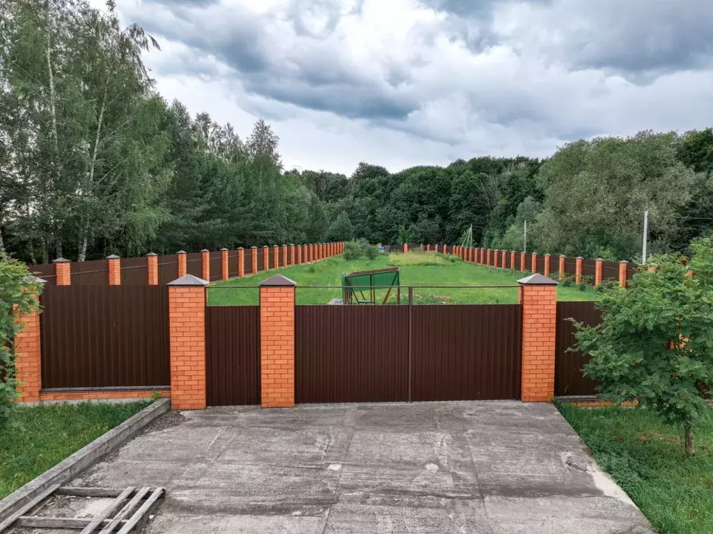 Участок в Московская область, Серпухов городской округ, д. Сенькино  ... - Фото 1