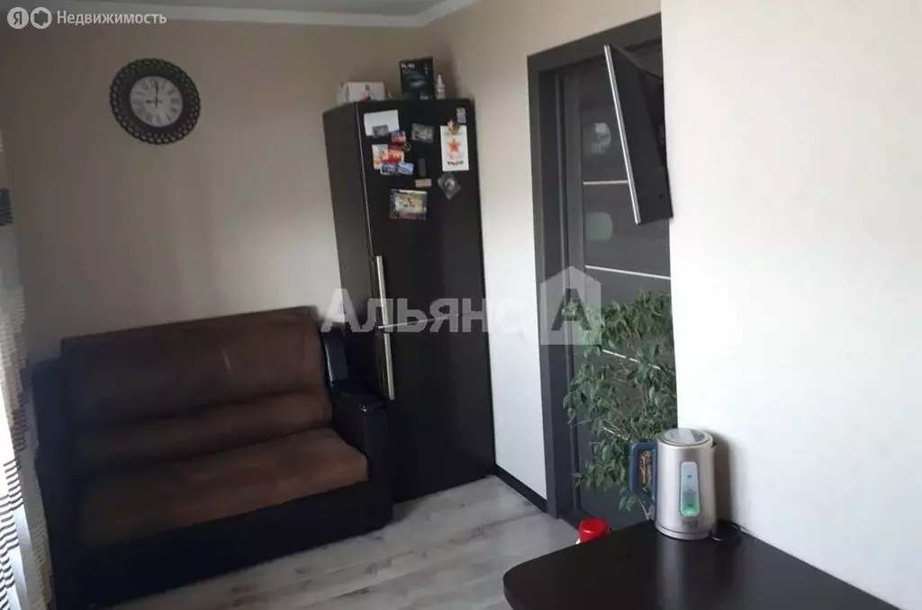 1-комнатная квартира: Шахты, Красинская улица, 48Д (43 м) - Фото 1