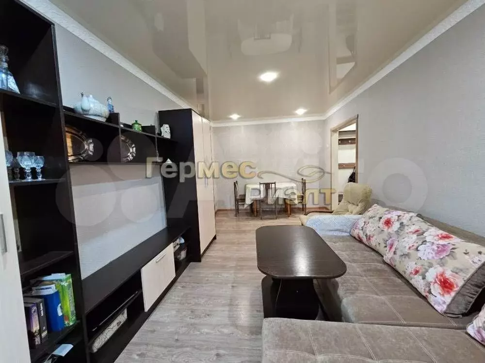 3-к. квартира, 58 м, 3/5 эт. - Фото 1