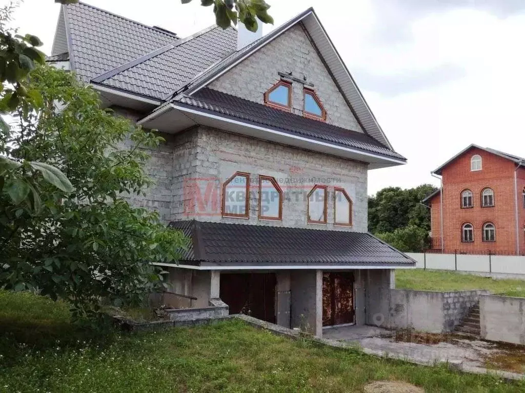Коттедж в Белгородская область, Старый Оскол Светлая ул., 2 (550 м) - Фото 0