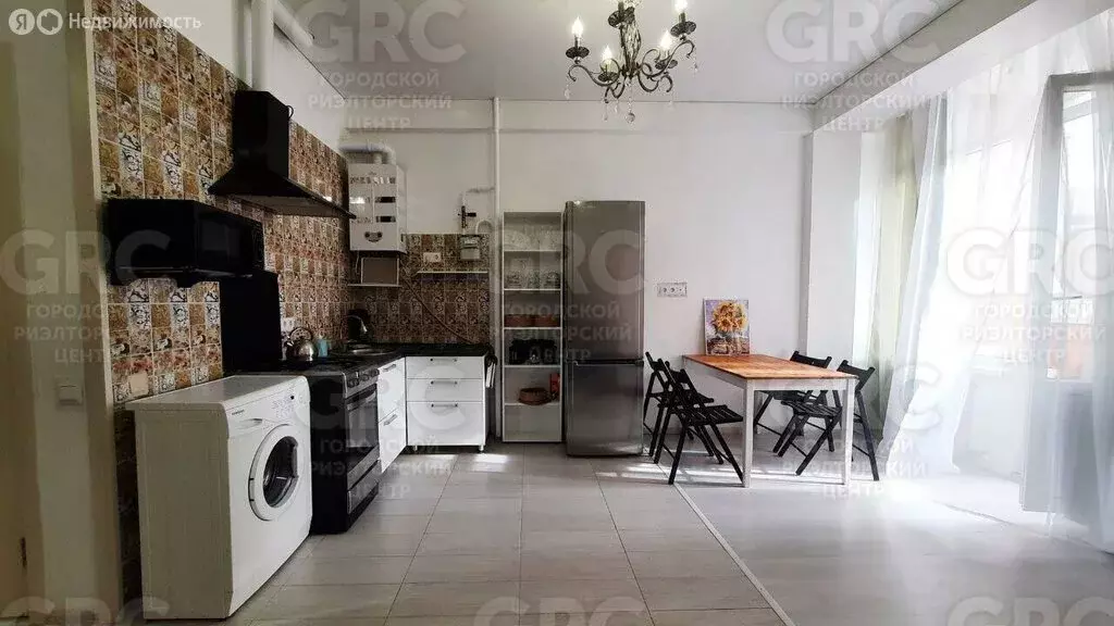 1-комнатная квартира: Адлер, Изумрудная улица, 40Б (39 м) - Фото 2