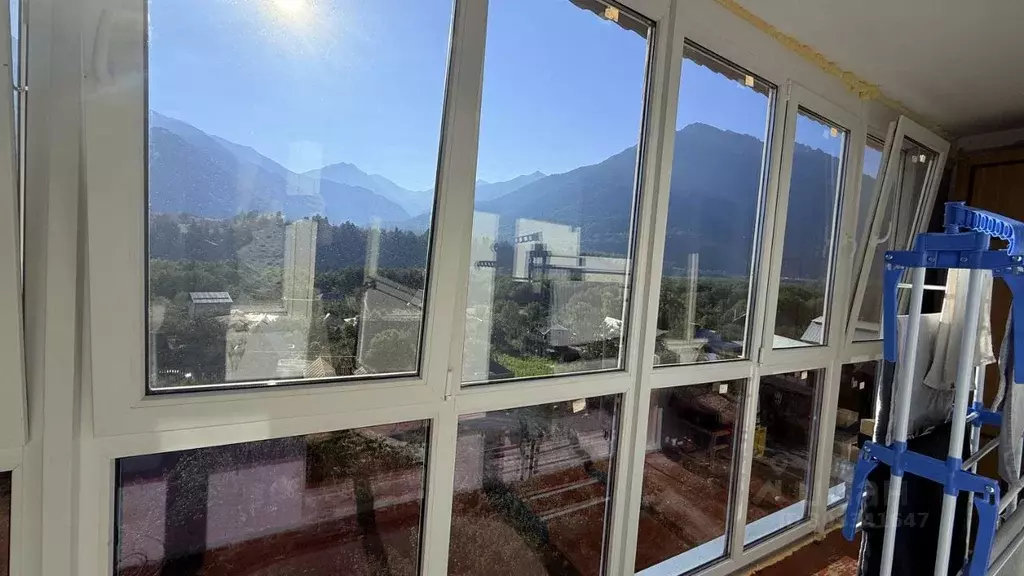 3-к кв. Карачаево-Черкесия, Теберда Карачаевский городской округ, ... - Фото 2