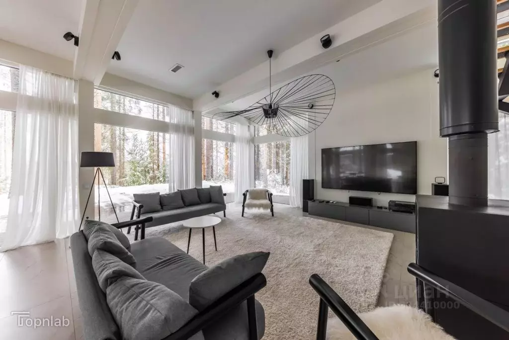 Дом в Ленинградская область, Выборгский район, Первомайское с/пос, ... - Фото 1