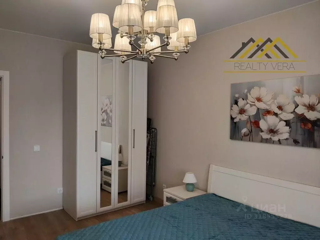 2-к кв. Санкт-Петербург ул. Александра Матросова, 8к3 (67.0 м) - Фото 0