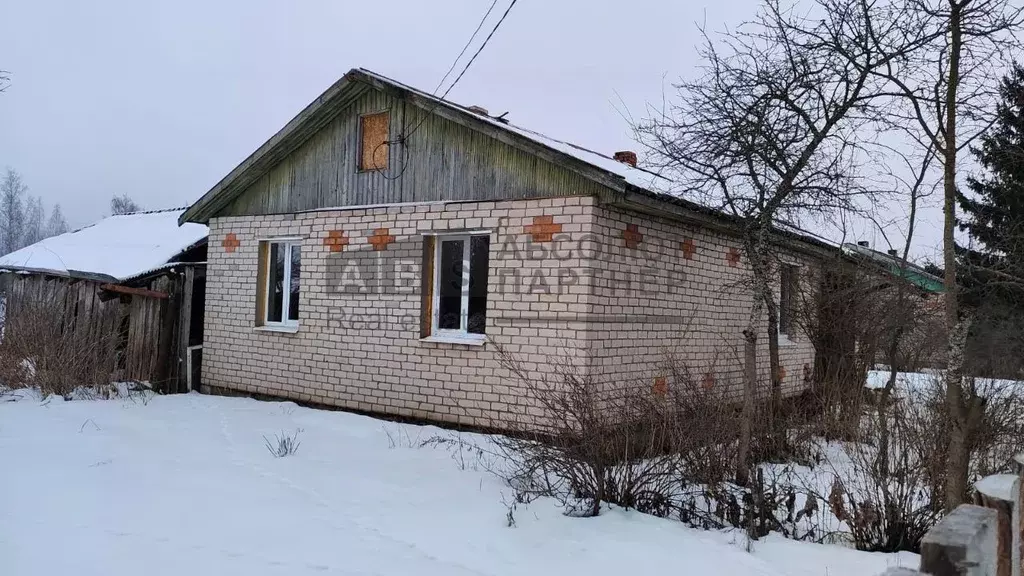 Дом в Новгородская область, Шимский район, Медведское с/пос, пос. ... - Фото 1