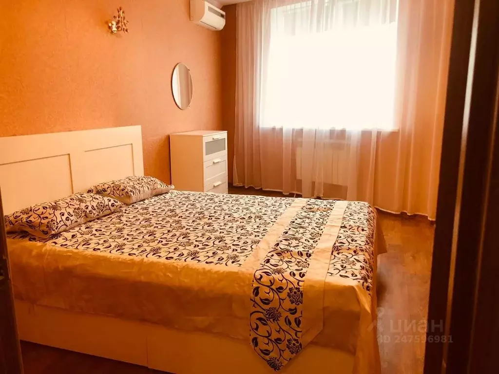 3-к кв. Ростовская область, Ростов-на-Дону ул. Закруткина, 2/2 (100.0 ... - Фото 0