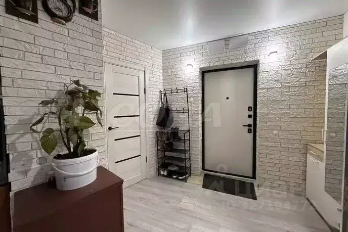 2-к кв. Тюменская область, Тюмень ул. Первооткрывателей, 8 (77.1 м) - Фото 2