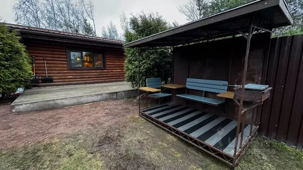 Дом в Санкт-Петербург пос. Лисий Нос, Раздельная тер.,  (100 м) - Фото 2