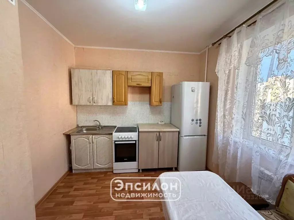 1-к кв. Курская область, Курск просп. Вячеслава Клыкова, 53 (37.4 м) - Фото 1
