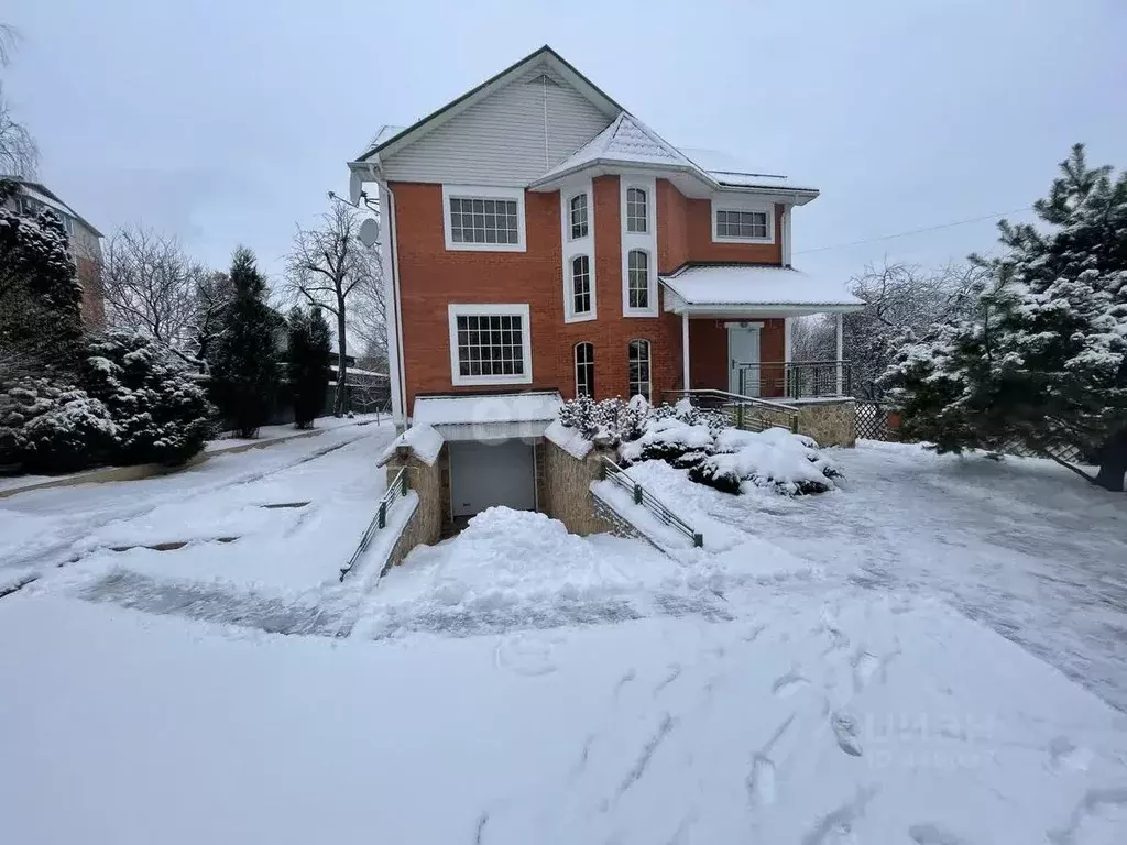 Дом в Смоленская область, Смоленск ул. Энгельса (241 м) - Фото 1