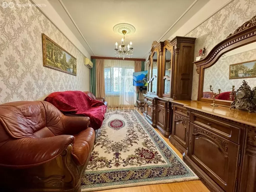 3-комнатная квартира: Махачкала, Радужная улица, 6 (85 м) - Фото 1